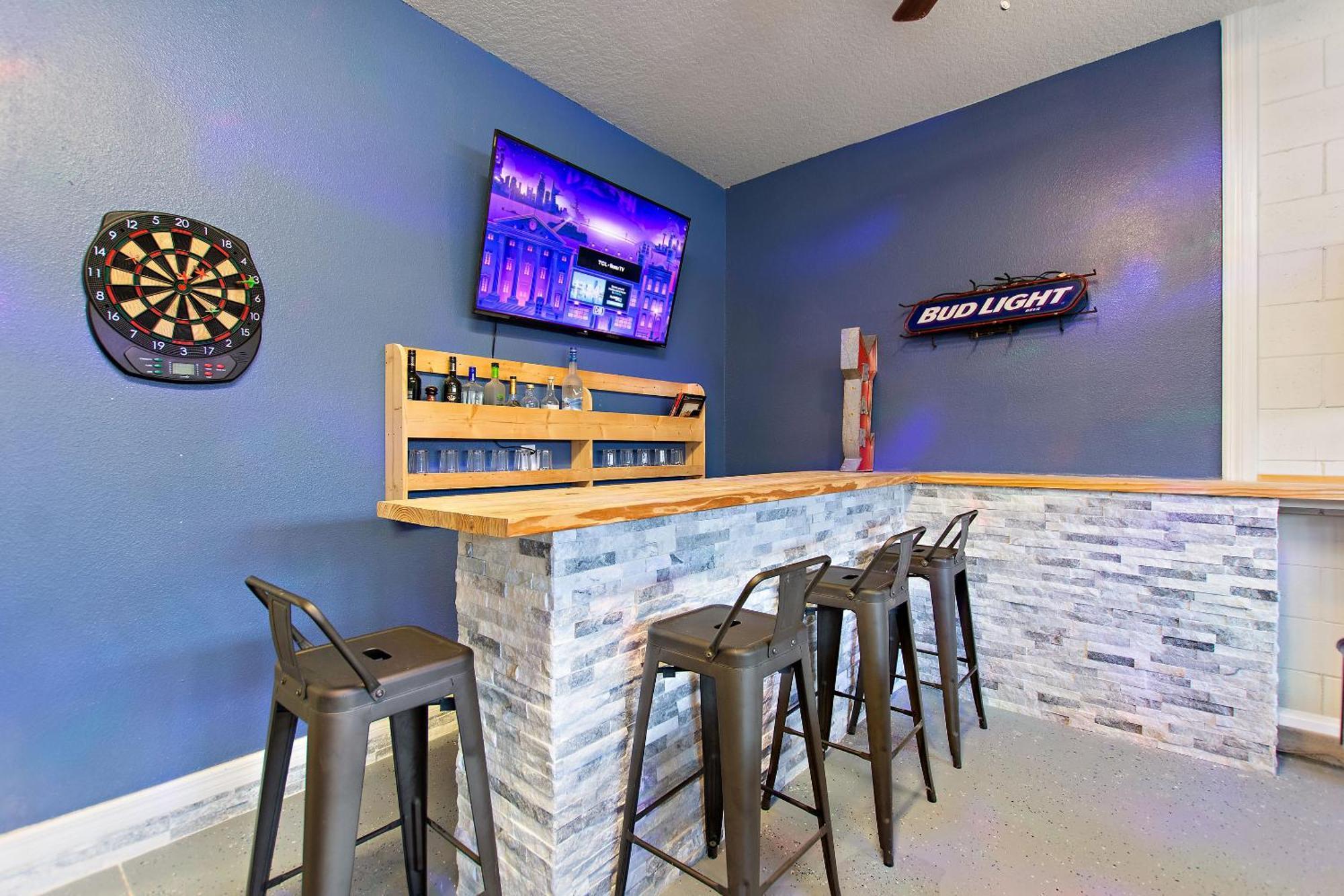 Stylish Cozy Family Getaway With Private Pool And View *
