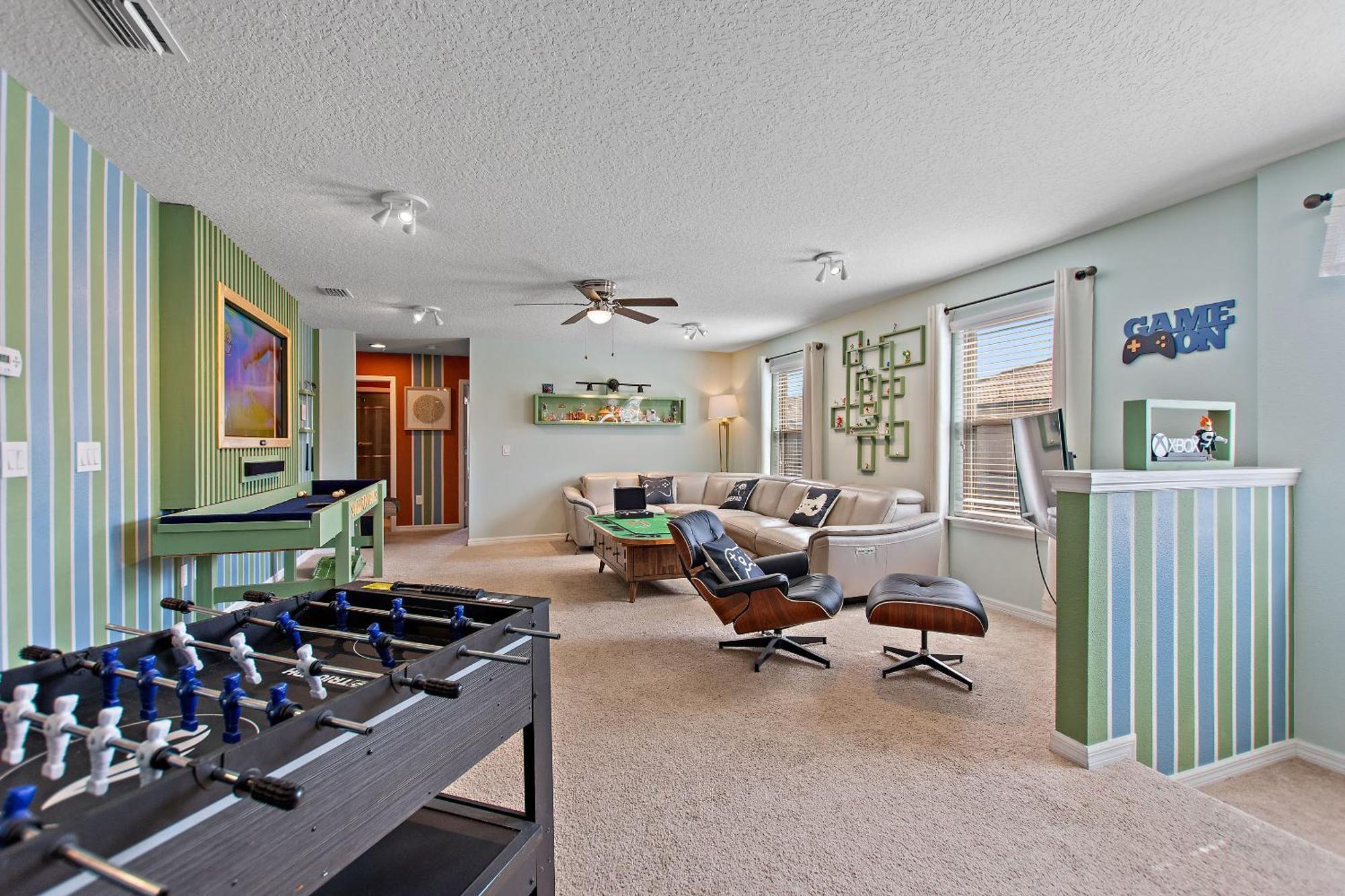 Stylish Cozy Family Getaway With Private Pool And View